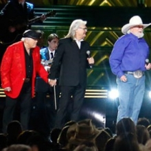 cmaawards-opening-1110x400_crop