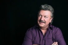 RICKY SKAGGS REACTS TO THE PASSING OF JOE DIFFIE