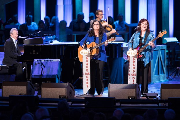 THE WHITES TO CELEBRATE 40th ANNIVERSARY AS GRAND OLE OPRY MEMBERS MARCH 2nd